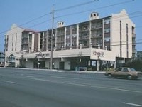A picture of the Quarters Property.